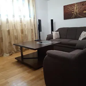 Papas Bucureștii Noi Bucureşti