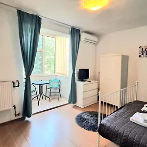 închiriez Garsoniera în Regim Hotelier Unirii Bucureşti